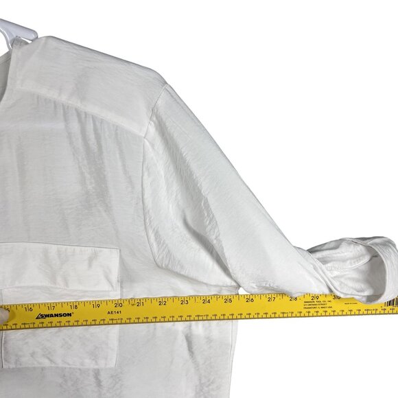 Beverly Drive NWT Women 2X Winter White Blouse Hidden Placket 3/4 Tab Sleeve Top - Picture 9 of 14